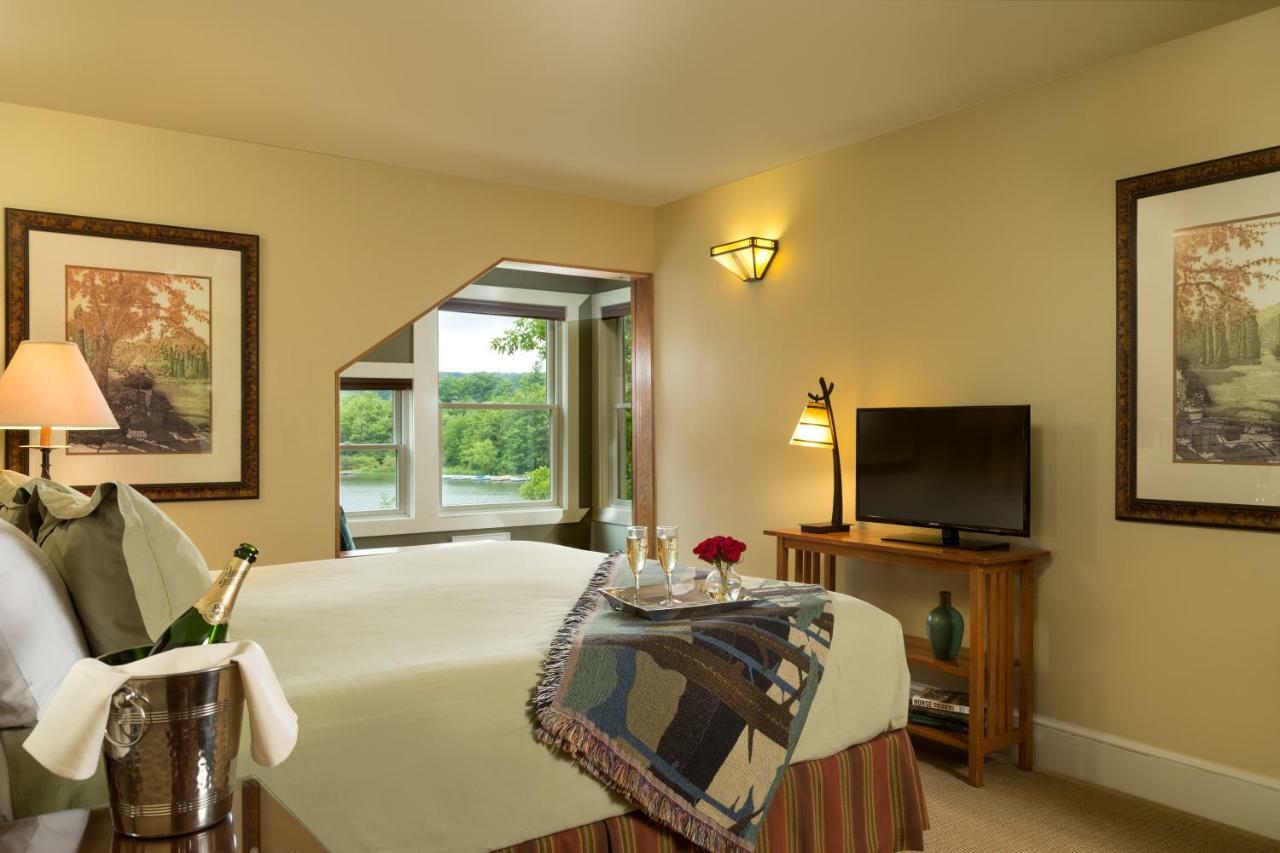 Lake Pointe Inn McHenry Eksteriør bilde